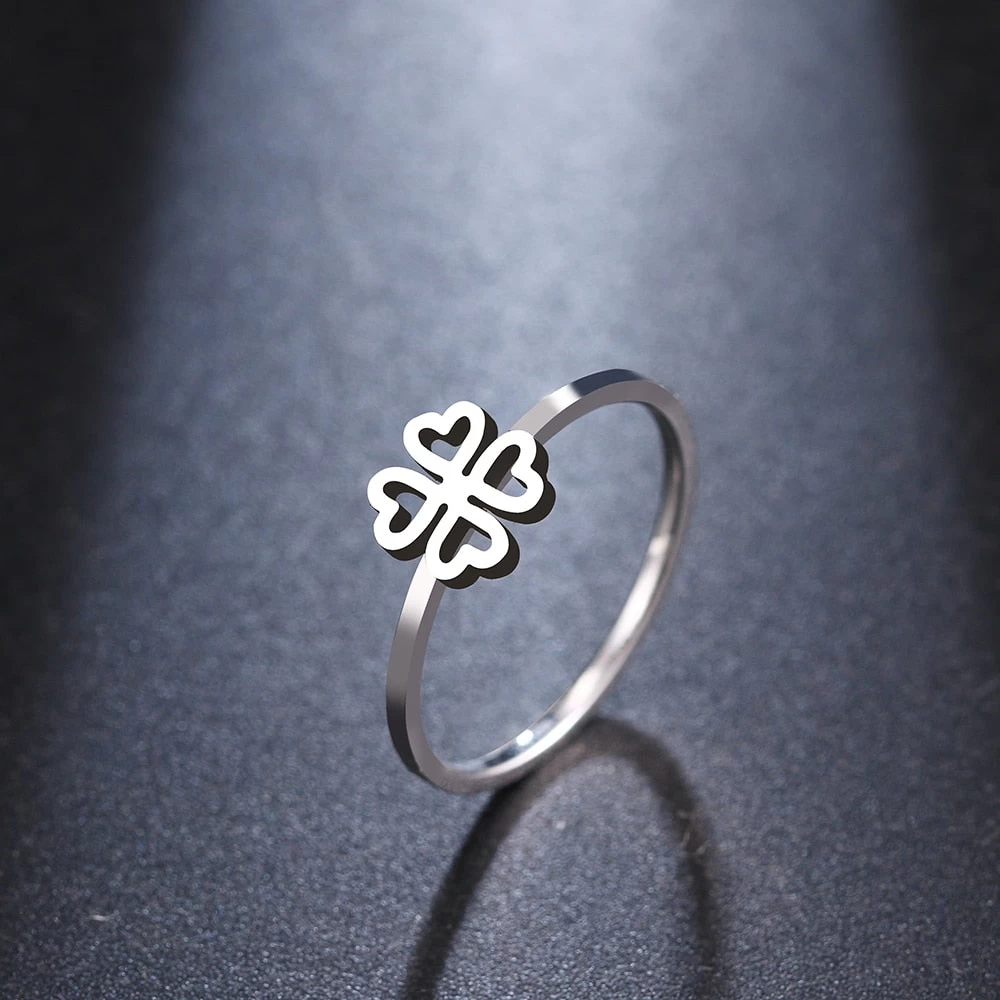 ICEEX Lucky Clover Heart Ring 8 ICEEX Lucky Clover Heart Ring - Image 6