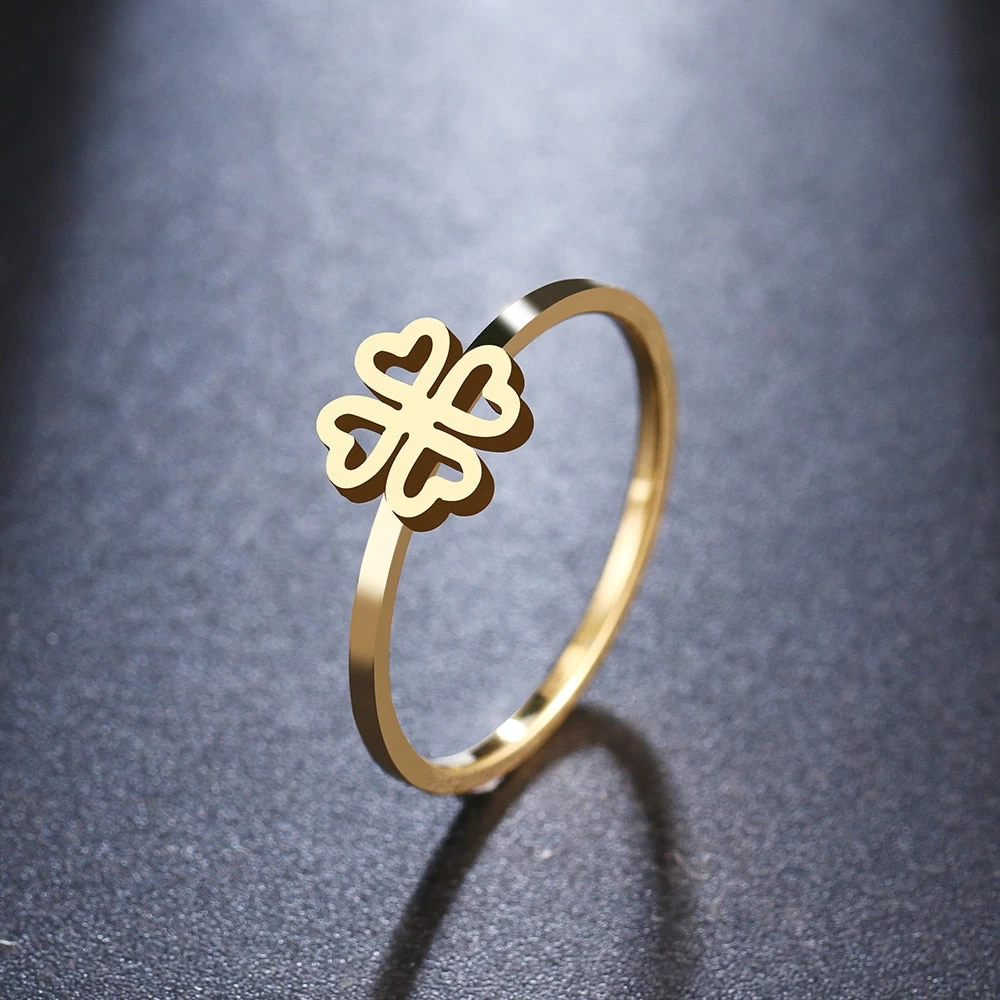 ICEEX Lucky Clover Heart Ring 3 ICEEX Lucky Clover Heart Ring