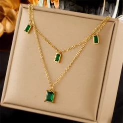 ICEEX 18k Gold Emerald Chandelier Necklace Set