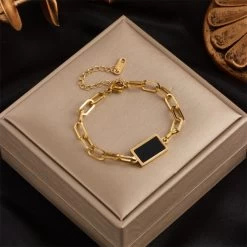 ICEEX 18k Gold Black Gem Wide Link Bracelet