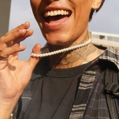 ICEEX Rounded Sterling Silver Pearl Necklace -Iceex Sc58a775d8e184e99bf1a7abcab3dfd73B