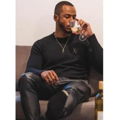 ICEEX 18k Gold Crucifier Pendant Necklace Chain -Iceex crucifix pendant gold linkedlondon 611006 898x cec162b1 a59e 4013 8d5c e8684fd2b551